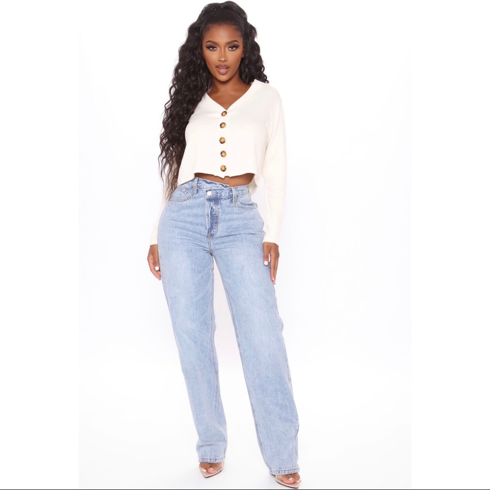 NWT Crossover Straight Leg Jeans